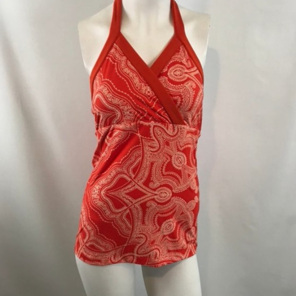 Patagonia Tops - Patagonia Halter Tank Top With Built-In Shelf Bra